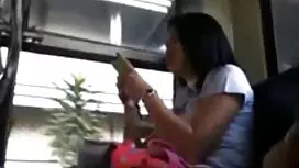Pigtailed tuổi teen  ...