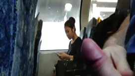Cô gái dễ thương Châ ...